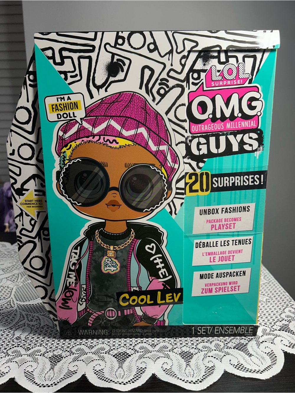 L.O.L. Surprise! O.M.G. Guys Cool Lev Fashion Doll - Teal & Pink